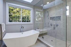 Výhody sprchových zásten. Ako si vybrať sprchovú zástenu?