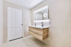 Aká je ideálna výška umývadla v kúpeľni? Do úvahy treba vziať tieto faktory