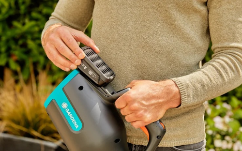 Gardena 14895-20 PowerJet 18V P4A akumulátorový fúkač na lístie