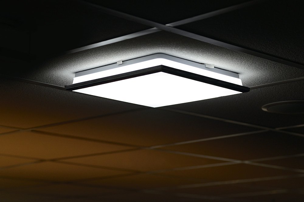 Silver AU461 stropné LED svietidlo 10W, 230V, 28x28 cm, denná biela, chróm