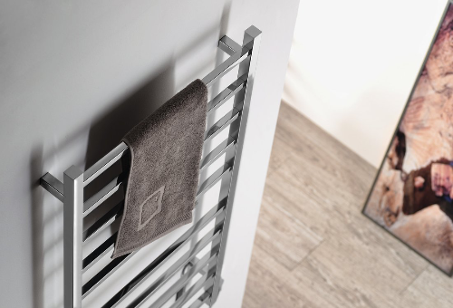 Eskinado ER430V elektrický sušiak uterákov, hranatý, 620x1160 mm, 120 W, nerez
