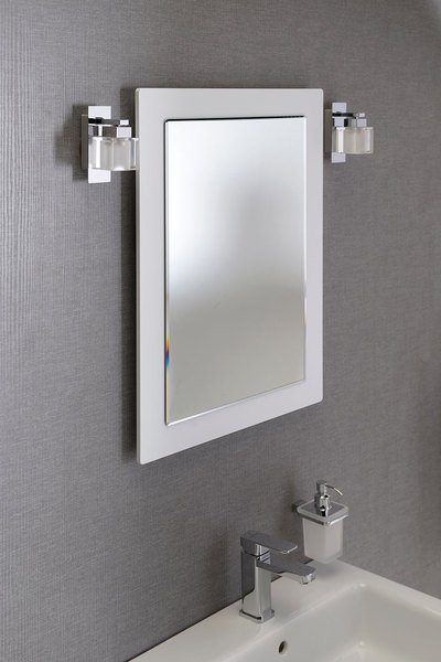 Mitra MT181 zrkadlo v ráme 92x72x4 cm, biele
